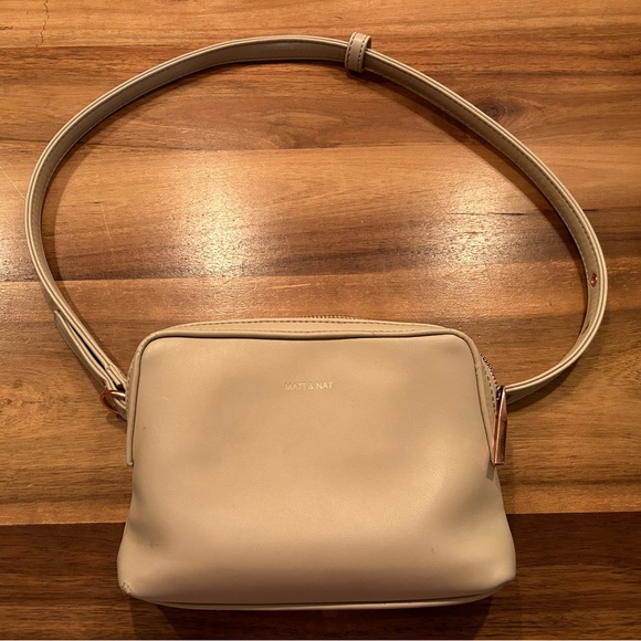 Matt & Nat Vegan Leather Belt Bag - Picture 1 of 8